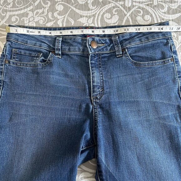 Elle Paris Jeans Women 8 Blue Mid Rise Skinny Medium Wash Preppy Comfy Stretch - Picture 5 of 13